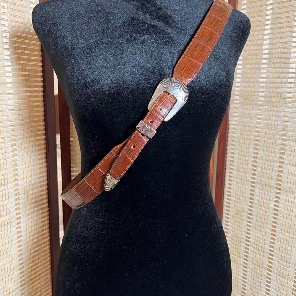 Vintage ONYX Croc Embossed Leather Western Belt Brown 42